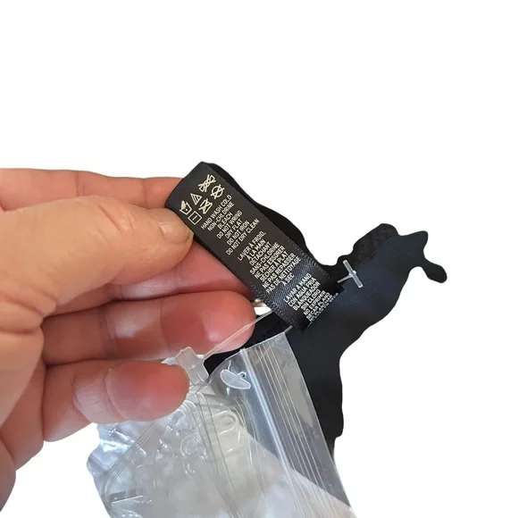 SKIMS Deep Plunge Shapewear Bra Onyx XS - Picture 6 of 7